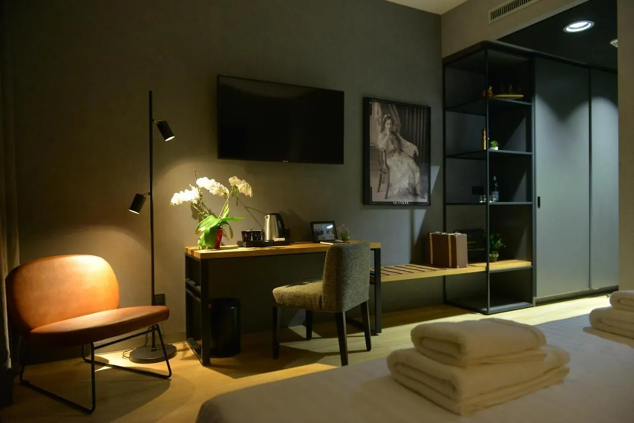 Mk Hotel Tirana Rinas