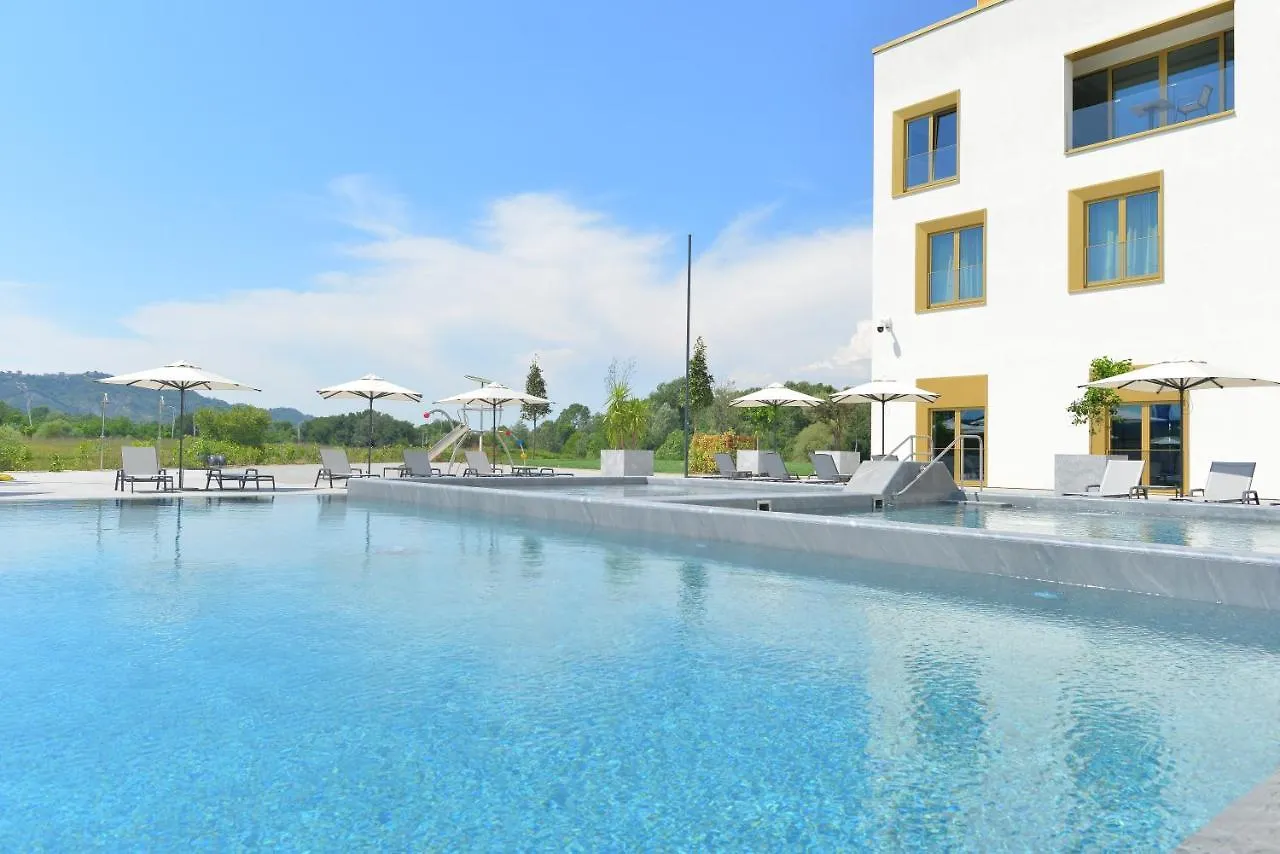 Mk Hotel Tirana Rinas Albania