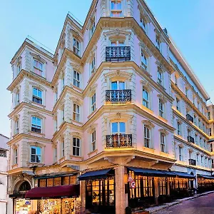 Meroddi Barnathan , Istanbul Turkey