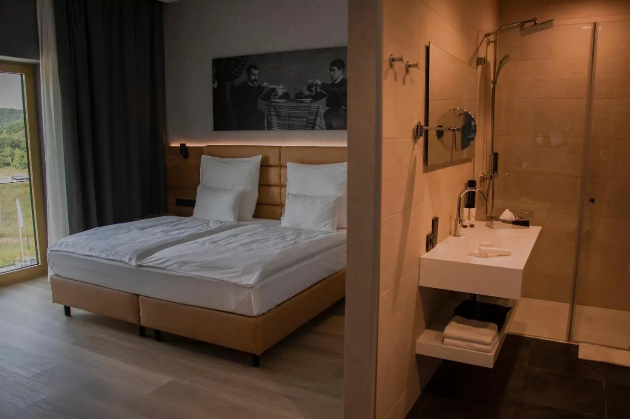 Mk Hotel Tirana Rinas 5*,
